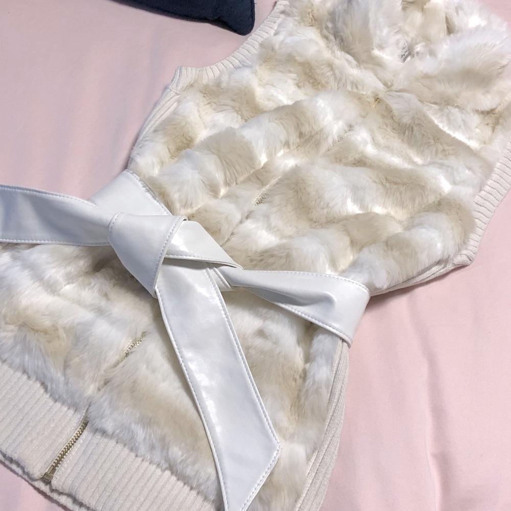 Guess? Faux Fur Cream Vest XS